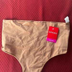 SPANX Naked 3.0 Thong